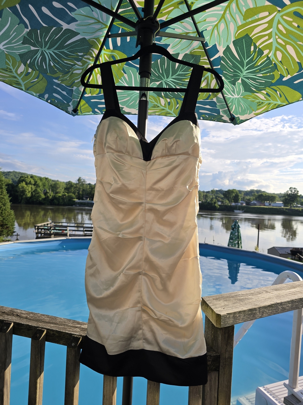 Charlotte Russe Two-Tone Black and Cream Dress